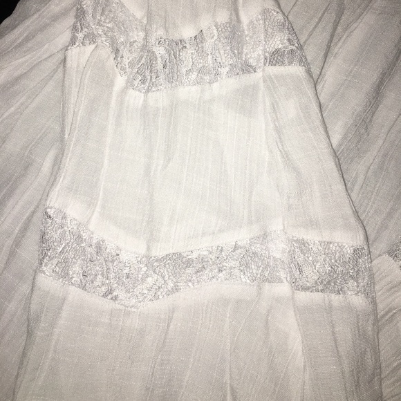 🍁SALE🍁Relativity White Top XL - Picture 3 of 6